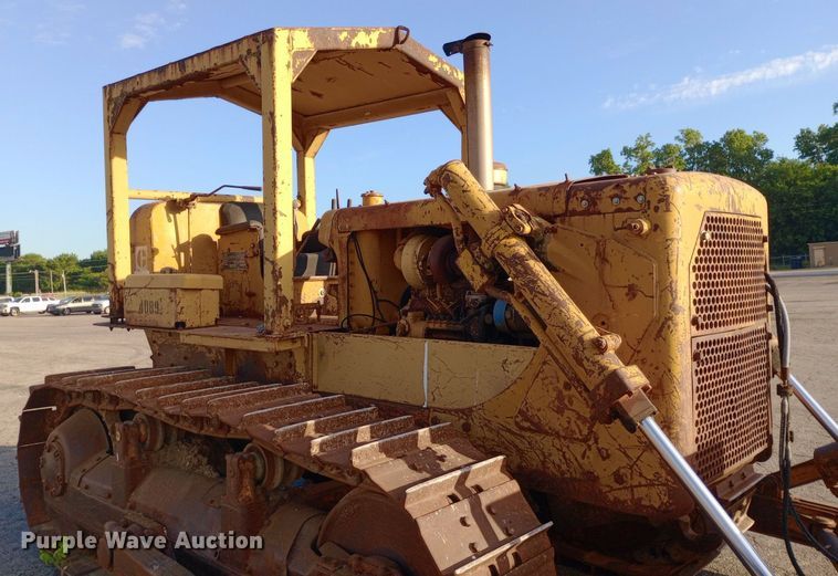 image for item DP1050 1965 Caterpillar D6C dozer