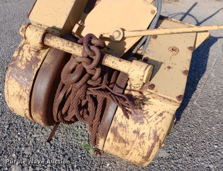 image for item DP1050 1965 Caterpillar D6C dozer