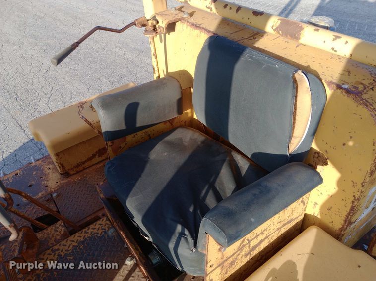 image for item DP1050 1965 Caterpillar D6C dozer