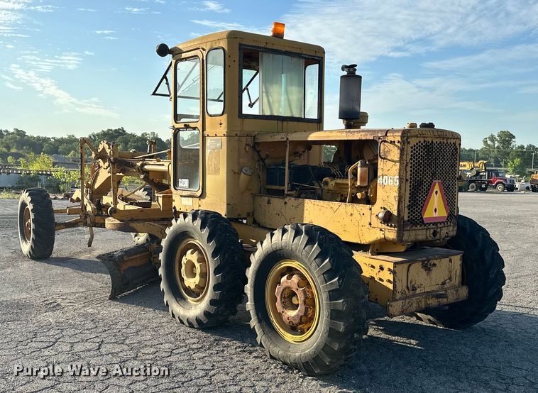 image for item DP1051 1972 Caterpillar 120 motor grader
