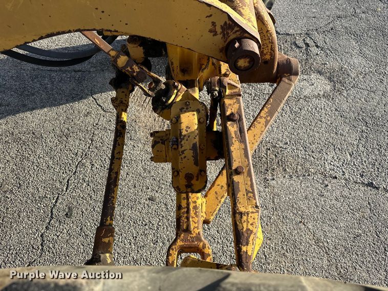image for item DP1051 1972 Caterpillar 120 motor grader