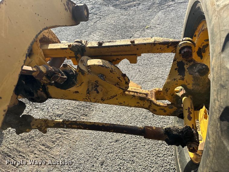 image for item DP1051 1972 Caterpillar 120 motor grader