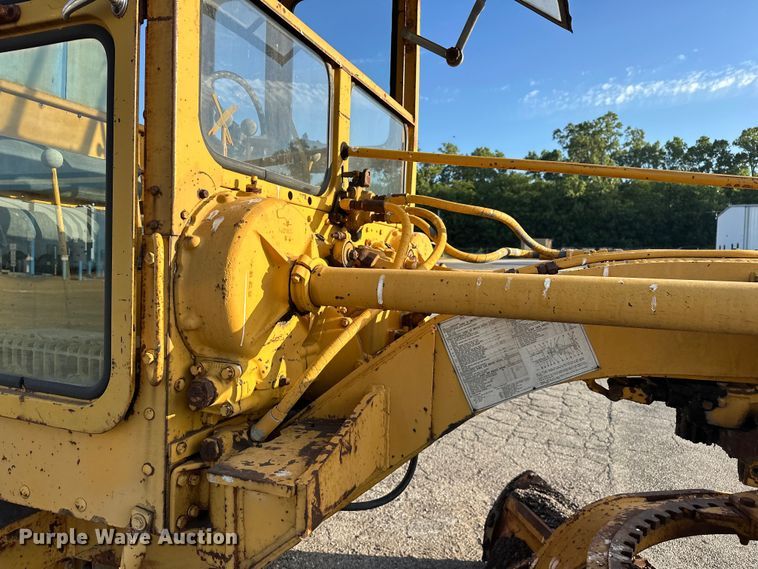image for item DP1051 1972 Caterpillar 120 motor grader