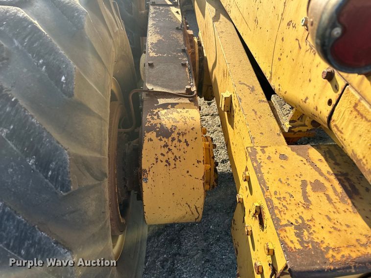 image for item DP1051 1972 Caterpillar 120 motor grader