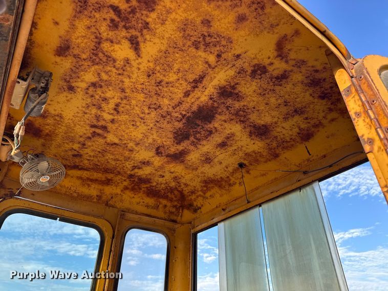 image for item DP1051 1972 Caterpillar 120 motor grader