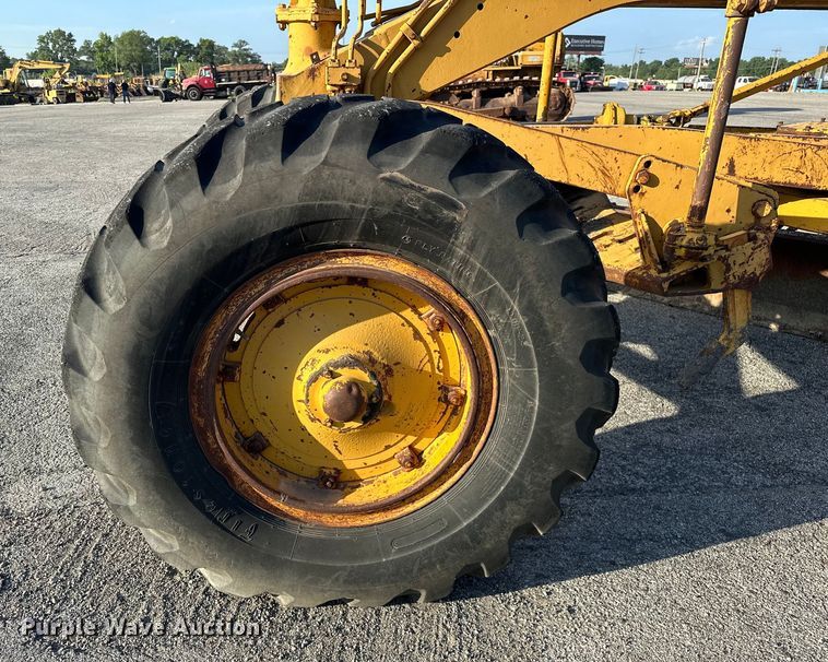 image for item DP1051 1972 Caterpillar 120 motor grader