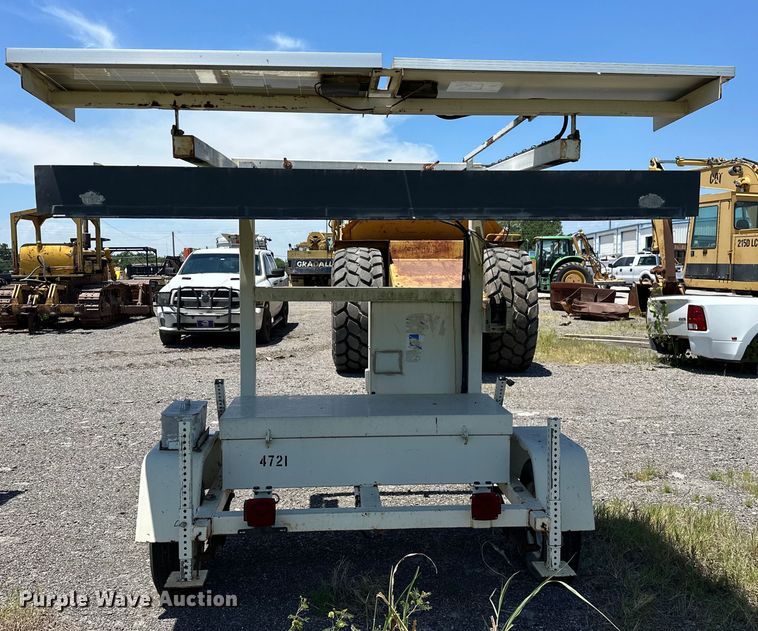 image for item DP1059 American Signal CMS-GP432-T message board trailer