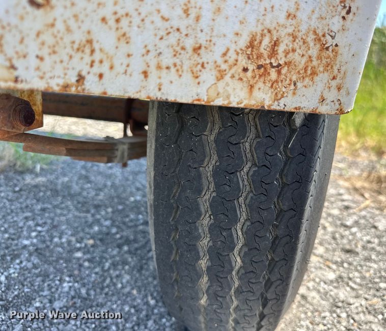 image for item DP1059 American Signal CMS-GP432-T message board trailer