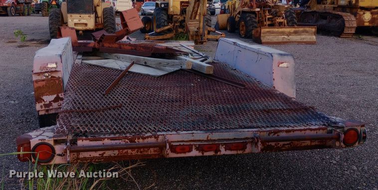 image for item DP1065 1989 Charles Machine Works, Inc. tilt deck equipment trailer