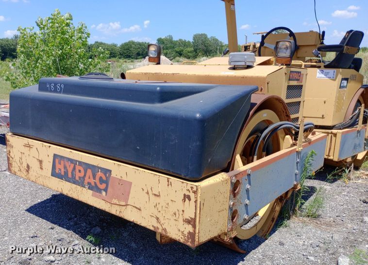 image for item DP1066 Hypac double drum vibratory roller