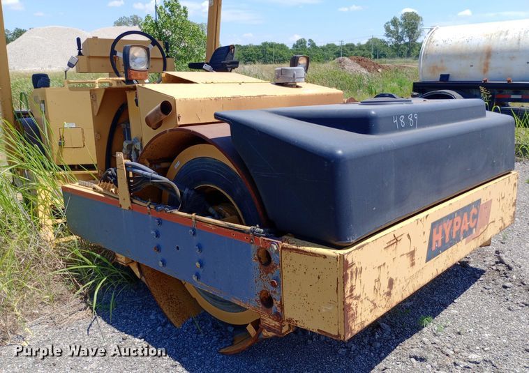 image for item DP1066 Hypac double drum vibratory roller