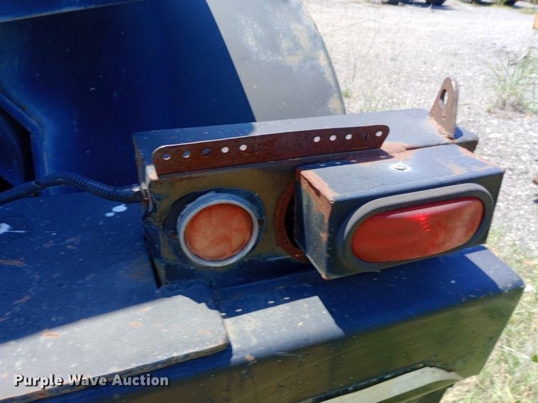 image for item DP1068 1955 Fruehauf tank trailer