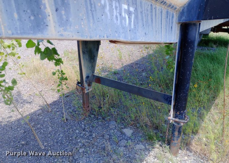 image for item DP1068 1955 Fruehauf tank trailer