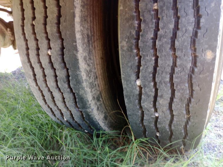 image for item DP1068 1955 Fruehauf tank trailer