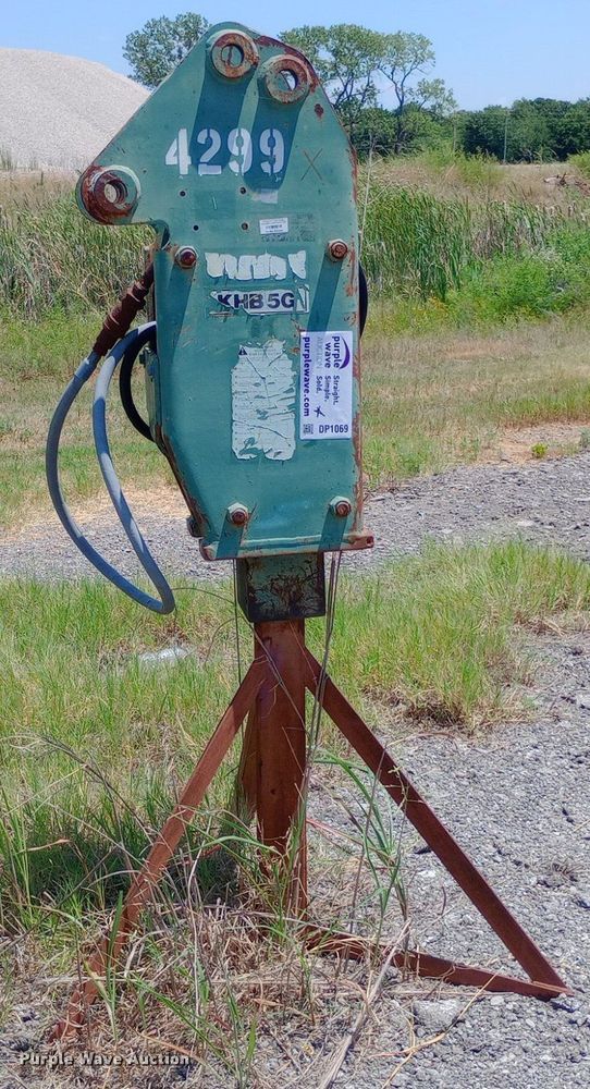 image for item DP1069 Kent KHB5G breaker