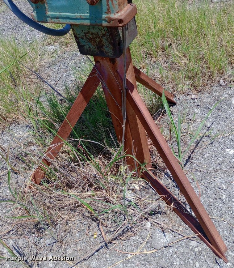 image for item DP1069 Kent KHB5G breaker