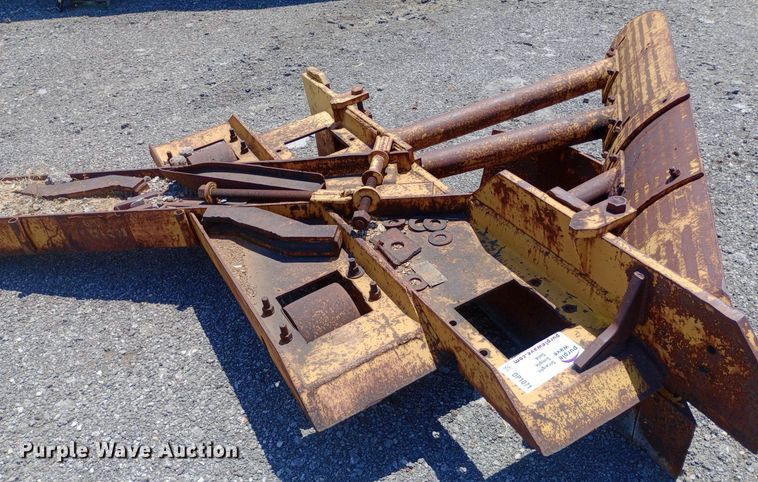 image for item DP1071 Mold board attachment 