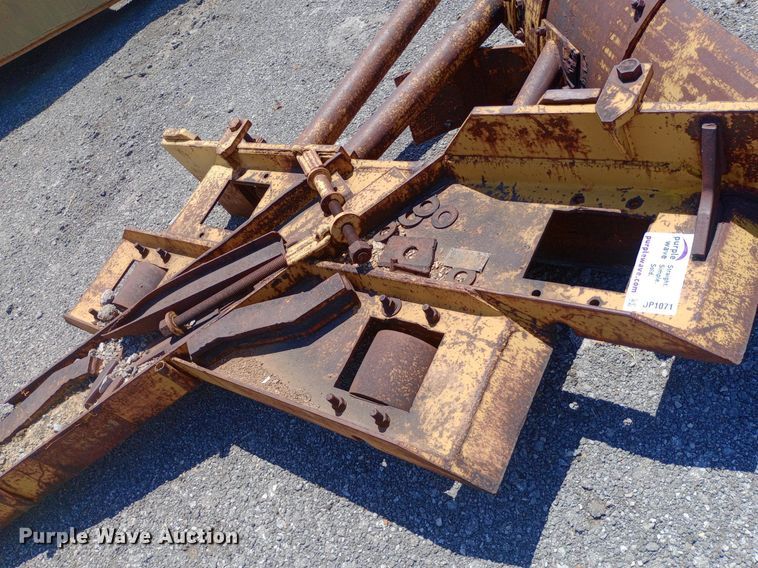 image for item DP1071 Mold board attachment 