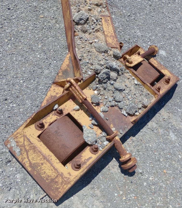 image for item DP1071 Mold board attachment 