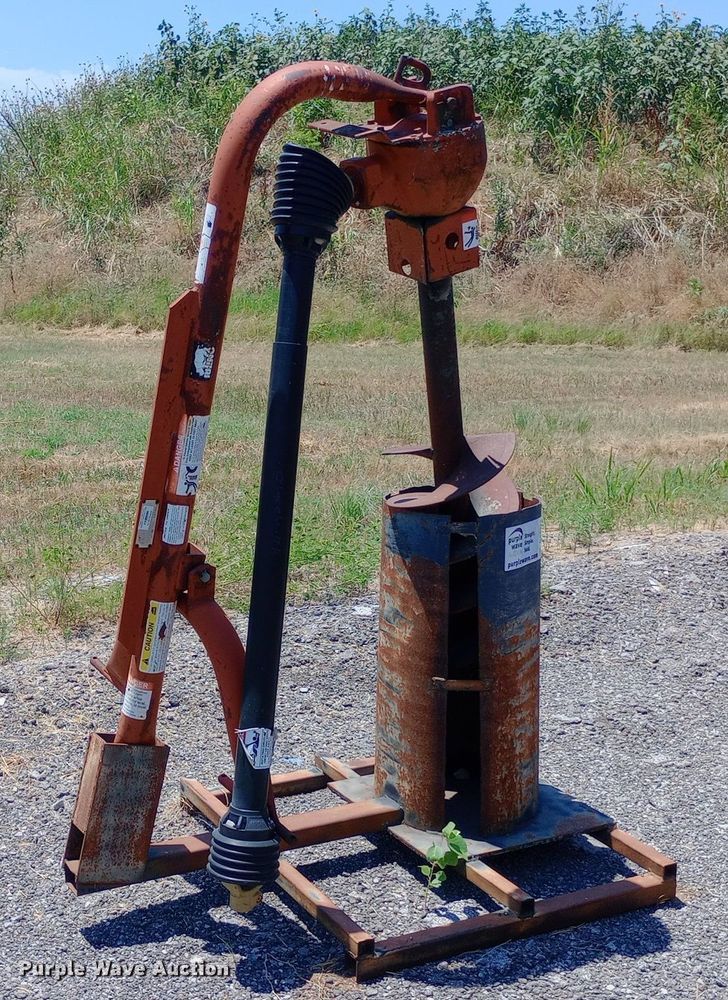 image for item DP1073 Rhino  post hole auger