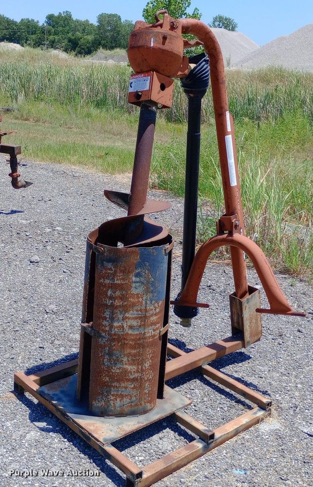 image for item DP1073 Rhino  post hole auger