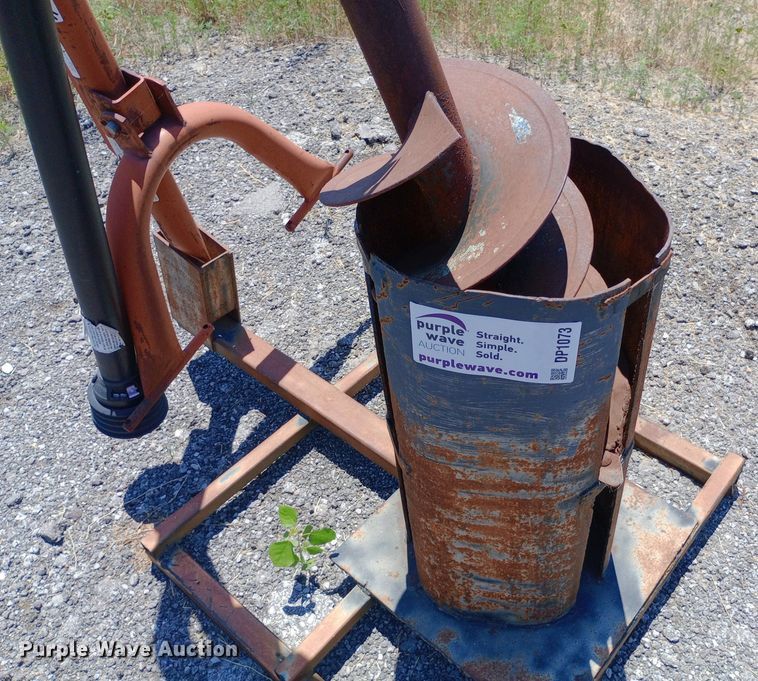 image for item DP1073 Rhino  post hole auger