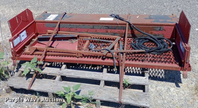 image for item DP1075 Eagle Lift  38X end gate lift