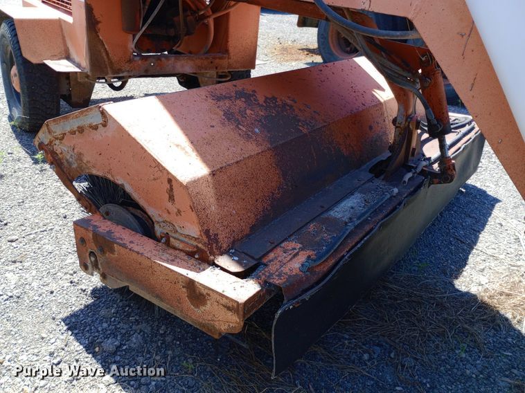 image for item DP1081 1987 Waldon Sweepmaster broom