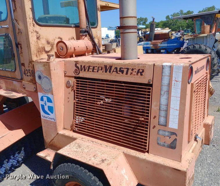 image for item DP1081 1987 Waldon Sweepmaster broom