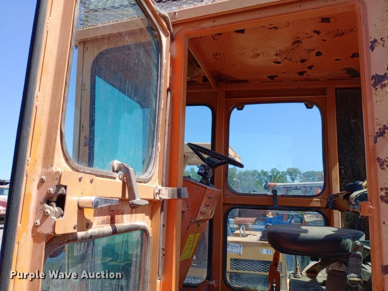 image for item DP1081 1987 Waldon Sweepmaster broom