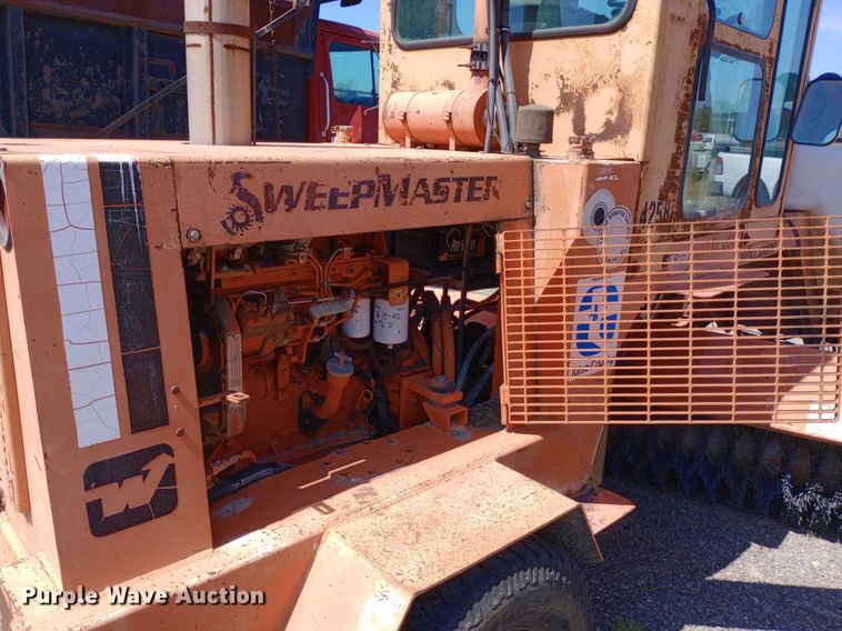 image for item DP1081 1987 Waldon Sweepmaster broom