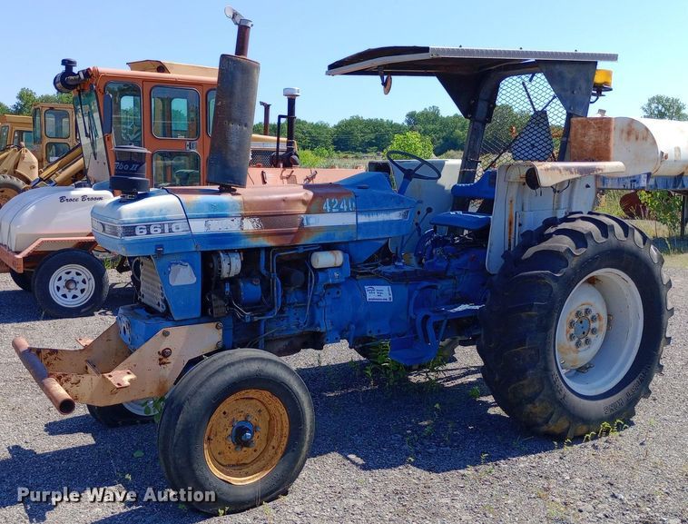 image for item DP1083 1987 Ford 6610 tractor