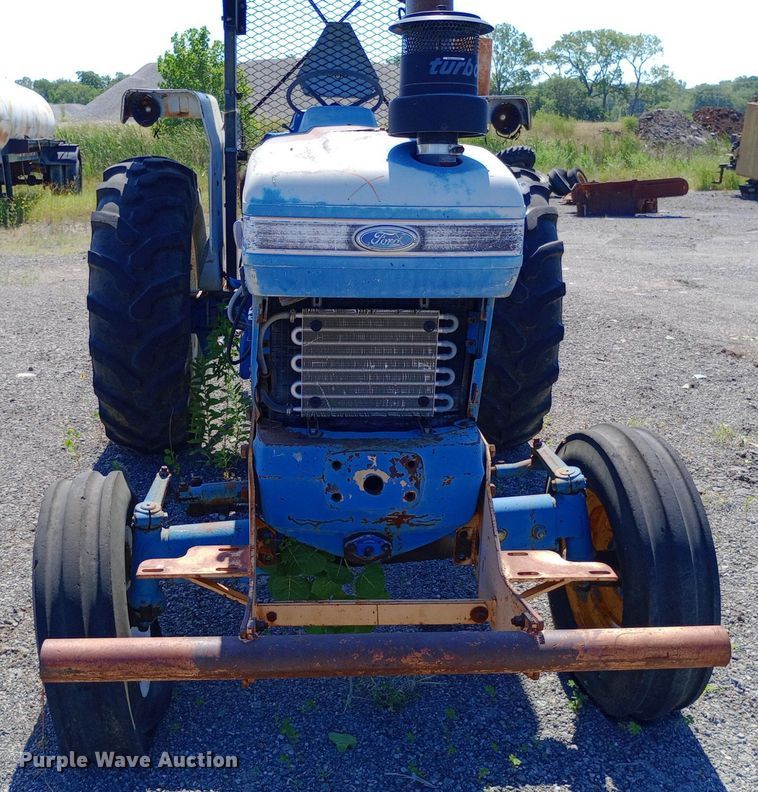 image for item DP1083 1987 Ford 6610 tractor
