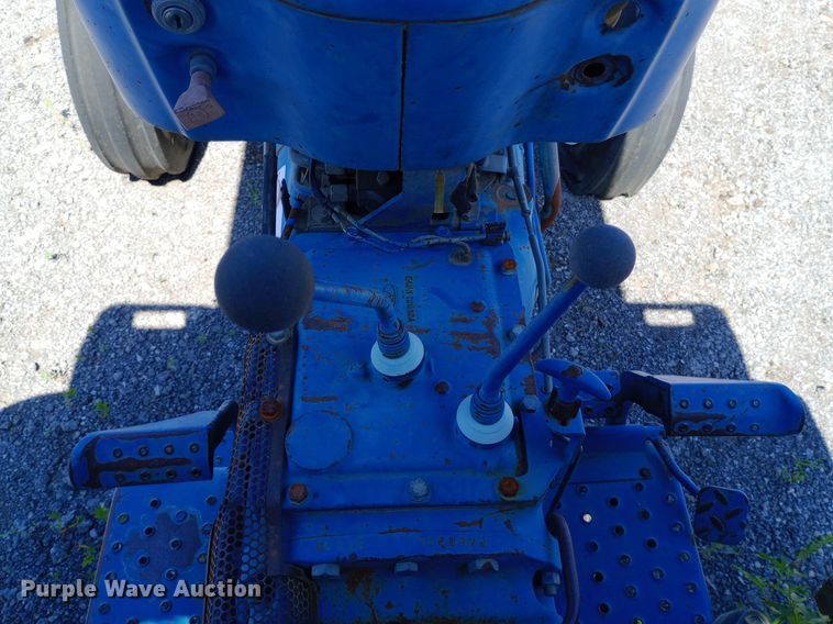 image for item DP1083 1987 Ford 6610 tractor