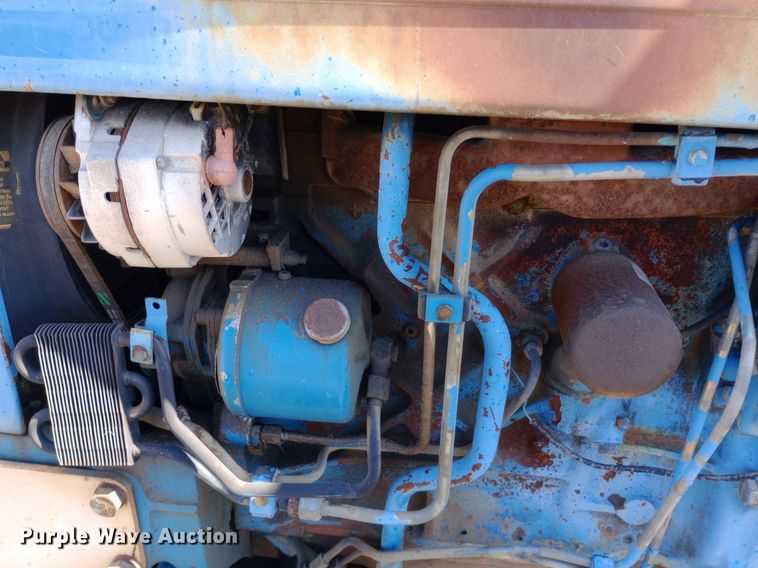 image for item DP1083 1987 Ford 6610 tractor