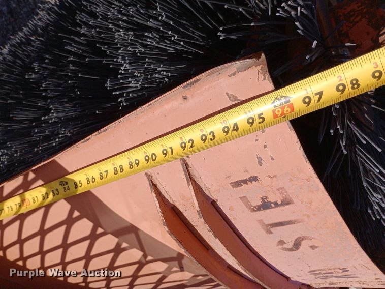 image for item DP1084 2010 Broce Broom KR-350 broom