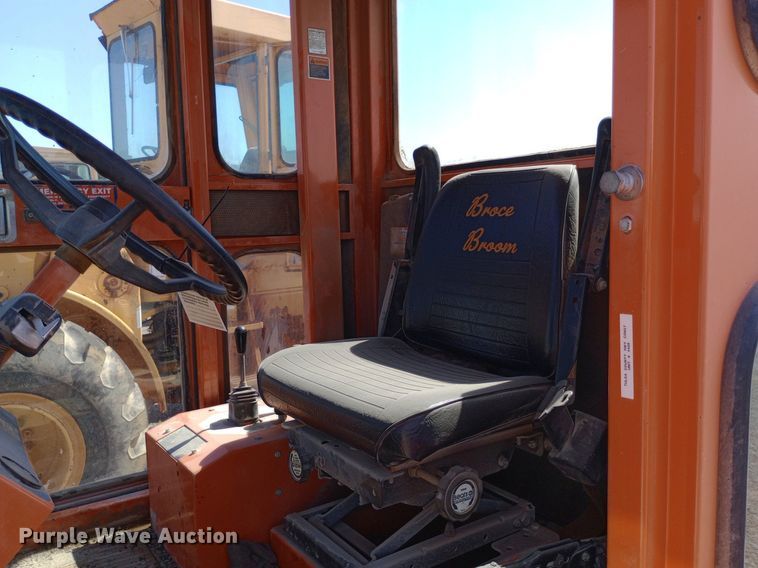 image for item DP1084 2010 Broce Broom KR-350 broom