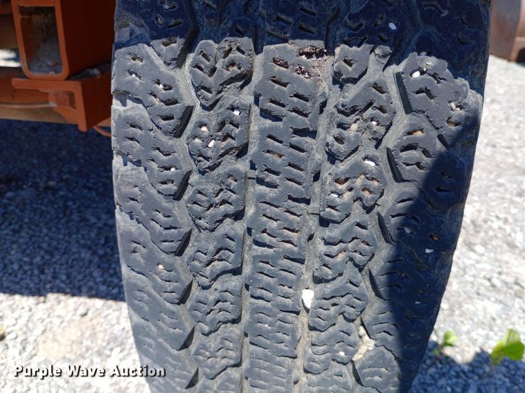 image for item DP1084 2010 Broce Broom KR-350 broom