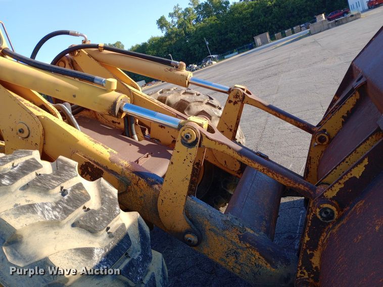 image for item DP1085 1972 John Deere 644A wheel loader