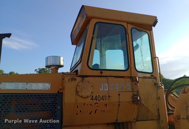 image for item DP1085 1972 John Deere 644A wheel loader