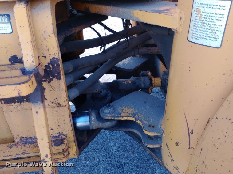image for item DP1085 1972 John Deere 644A wheel loader