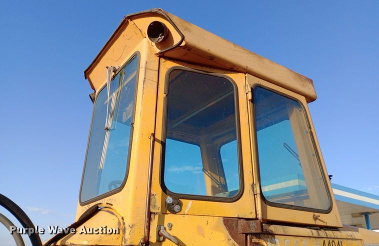 image for item DP1085 1972 John Deere 644A wheel loader