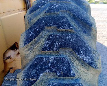 image for item DP1085 1972 John Deere 644A wheel loader