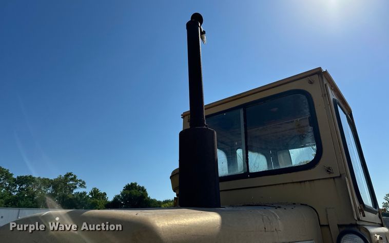 image for item DP1086 1968 John Deere 544 wheel loader