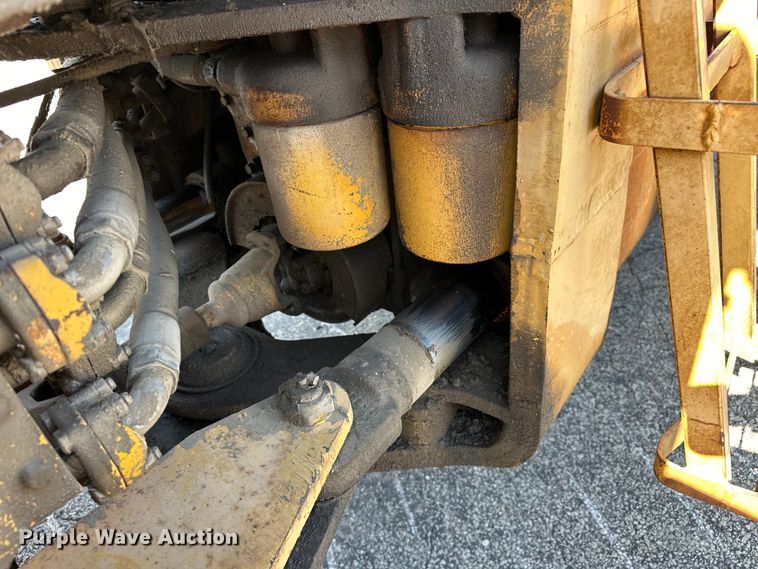 image for item DP1086 1968 John Deere 544 wheel loader