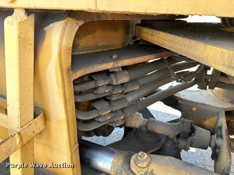 image for item DP1086 1968 John Deere 544 wheel loader