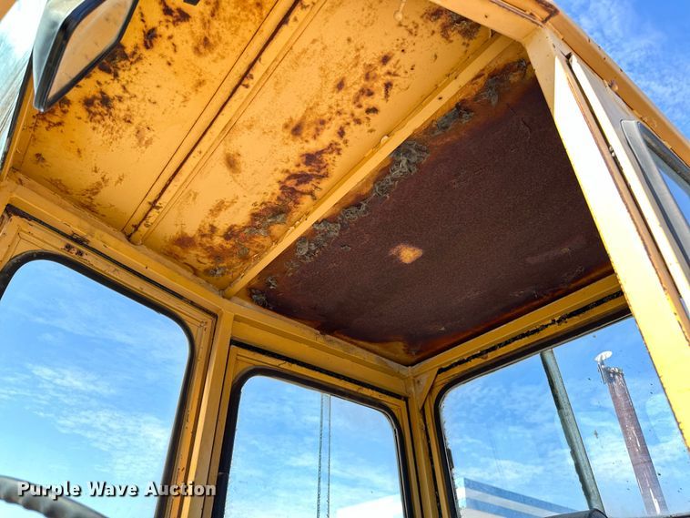 image for item DP1086 1968 John Deere 544 wheel loader