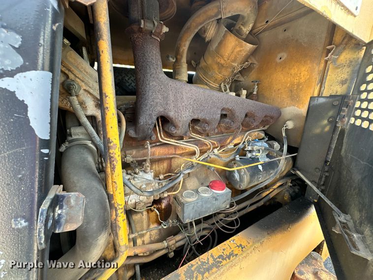 image for item DP1086 1968 John Deere 544 wheel loader