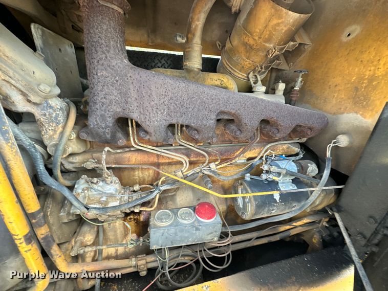 image for item DP1086 1968 John Deere 544 wheel loader