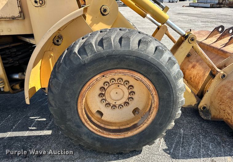 image for item DP1086 1968 John Deere 544 wheel loader